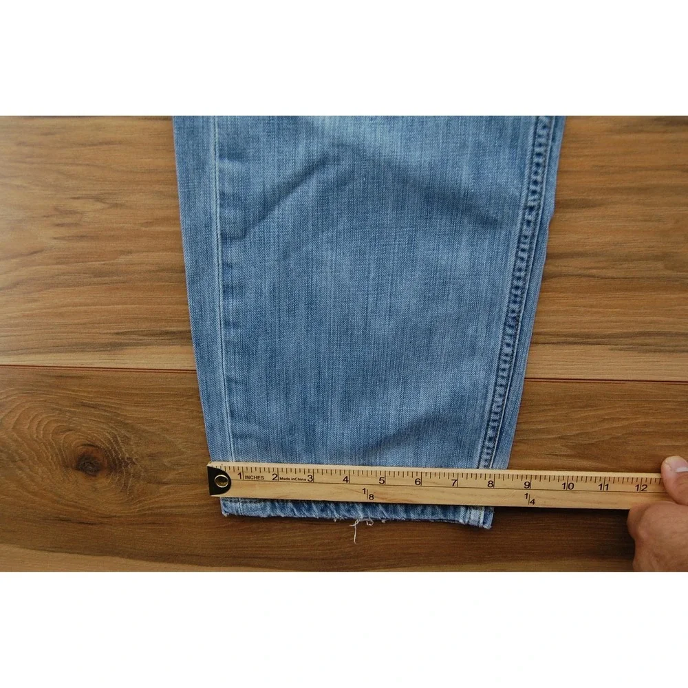 Levis 505 Jeans Mens 33x32 Light Blue Straight Leg Distressed Zip Fly 00505-0235